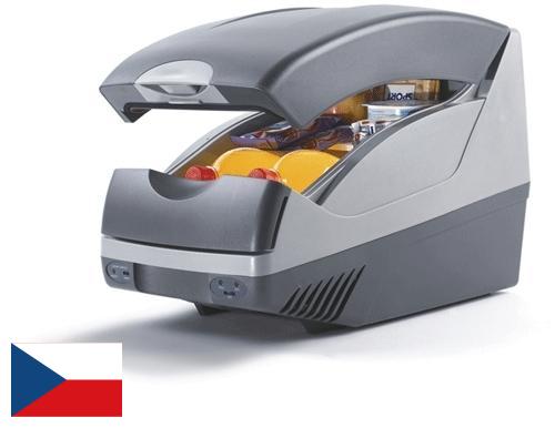 холодильник автомобильный из Чехии