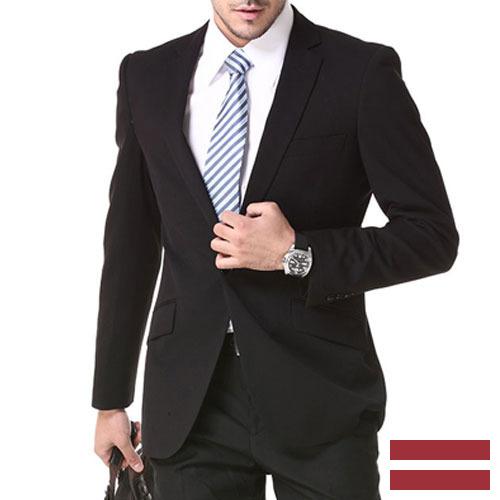 Костюмы мужские из Латвии