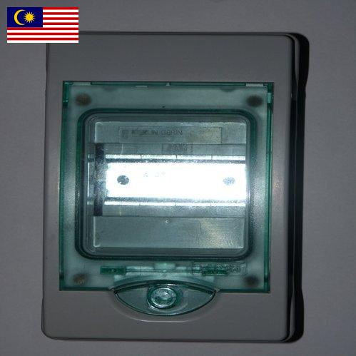 Вставка предохранителя из Малайзии