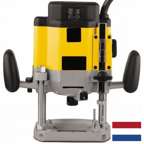 фрезерного станка по дереву из Нидерландов