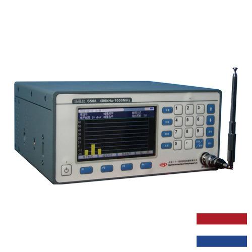 Измерители напряженности поля из Нидерландов