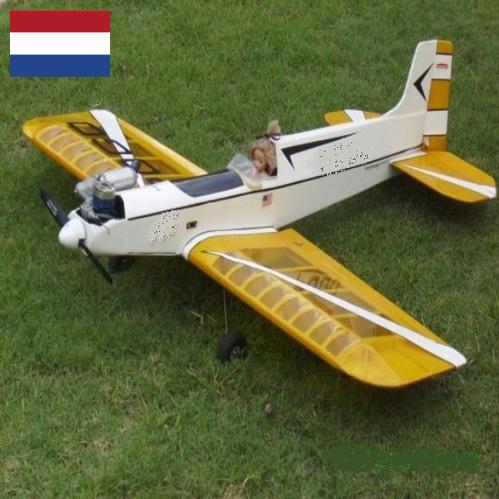 модель самолета из Нидерландов