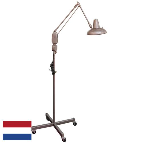 Светильники медицинские из Нидерландов