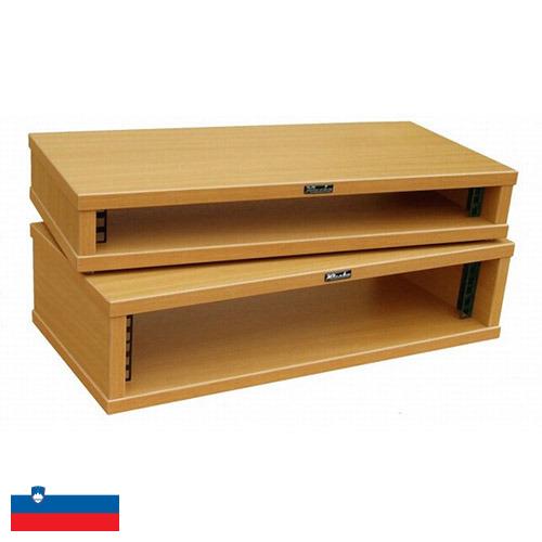 вешалка деревянная из Словении