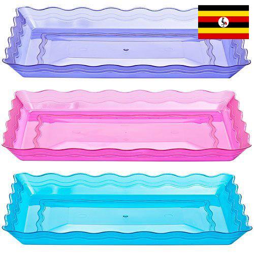 Лотки пластиковые из Уганды