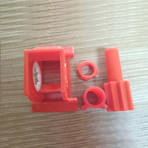 поставки Оборудования для производства пластиков