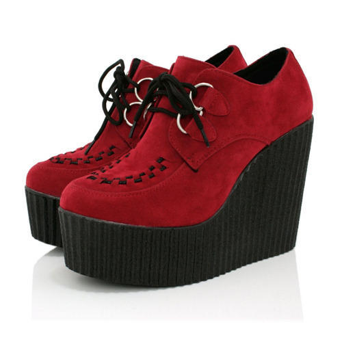 поставки обуви на платформе