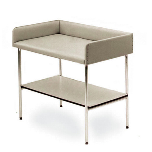 поставки пеленального стола